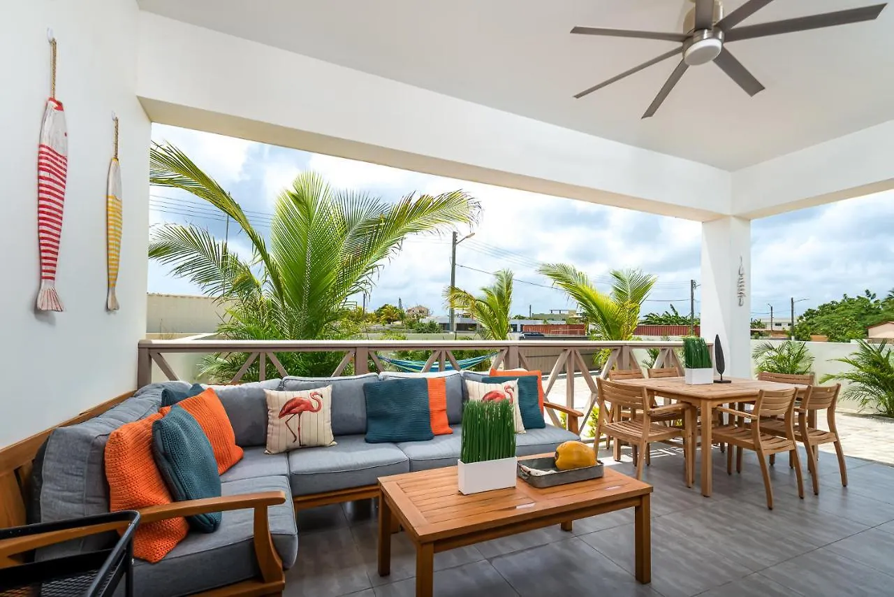 Villa Chica 3 Min To Beach, Diving & Restaurants With Pool And Private Garden 10 Min To Windsurfing & Kitesurfing Belnem Feriehus